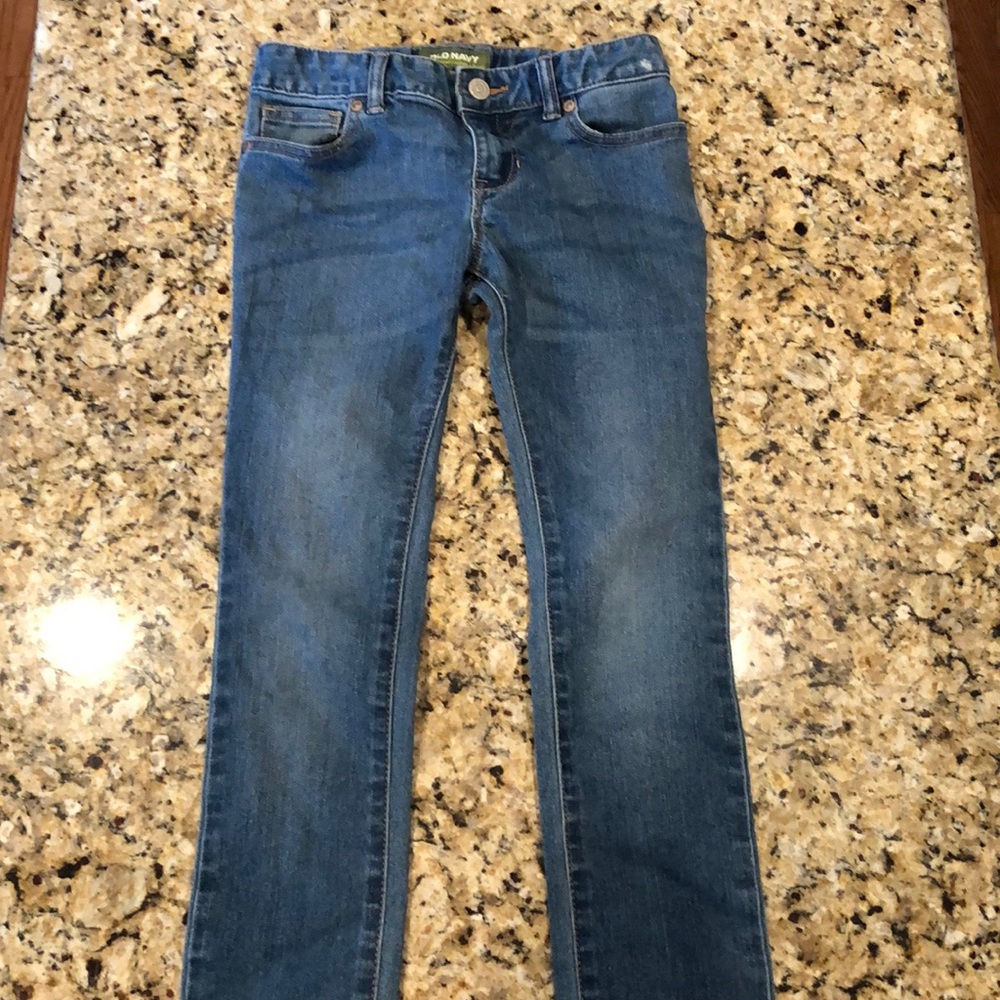 Old Navy skinny jeans. Never worn